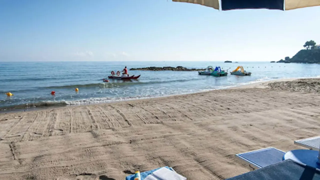 Hotel Baia 3