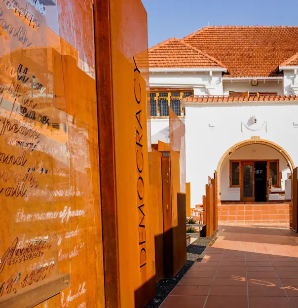Santuary Mandela