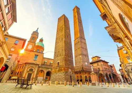 Sh 419143885 Piazza Maggiore Bologna Italy