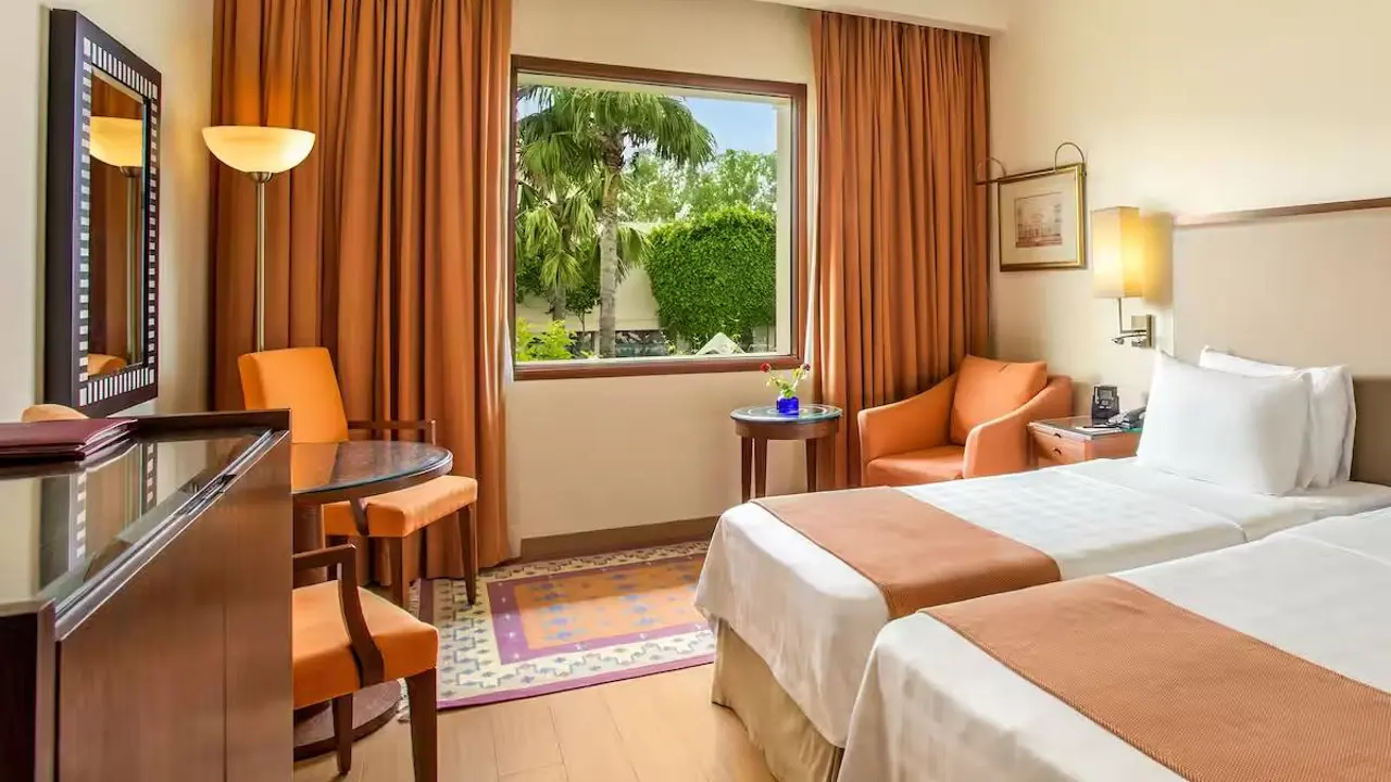 Trident, Agra Twin Room