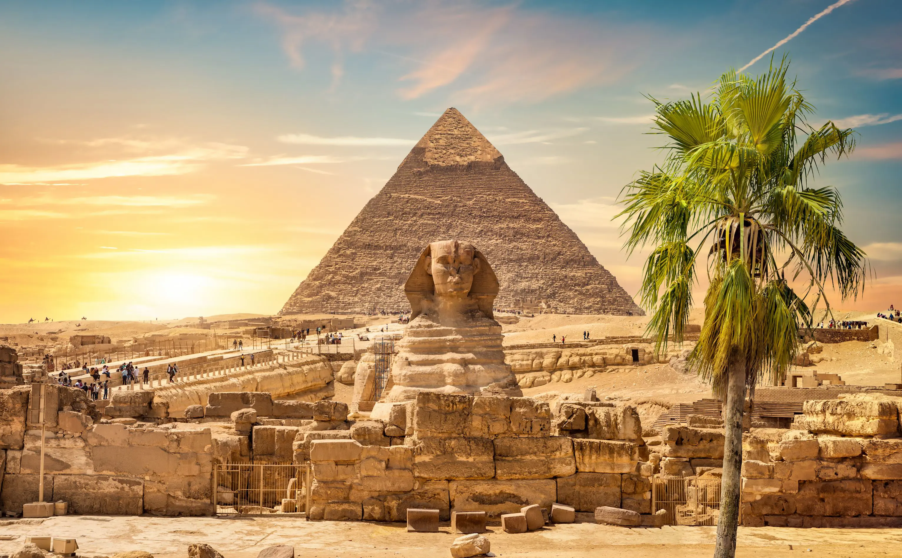 Great Sphinx Including Pyramids Giza, Cairo, Egypt 