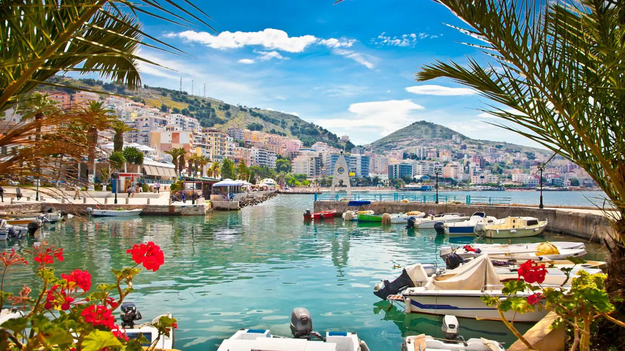 Sarandë, Albanian Riviera