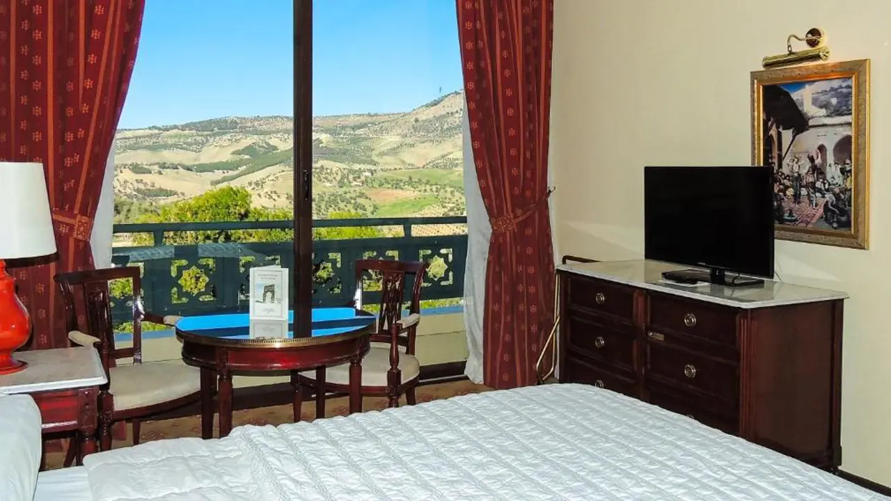 Hotel Les Meridiens, Bedroom