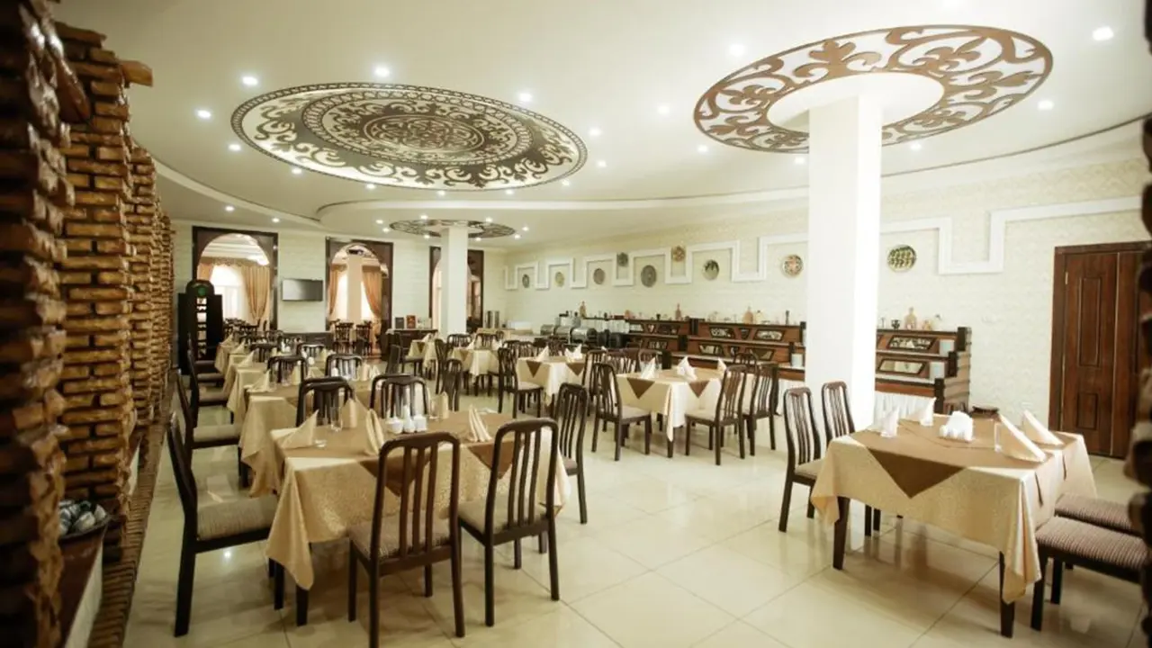 Restaurant2