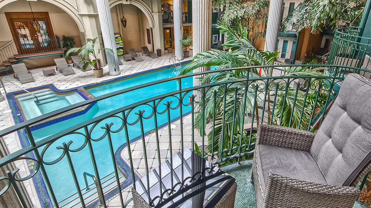 Plaza Hotel Int