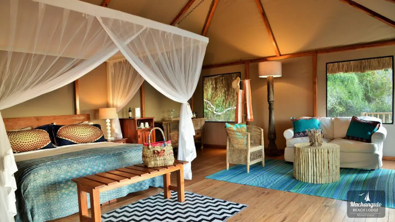 Machangulo Beach Lodge Bedroom