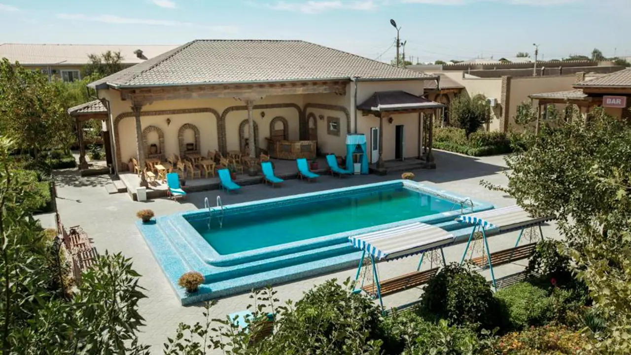 Outdoor Pool2