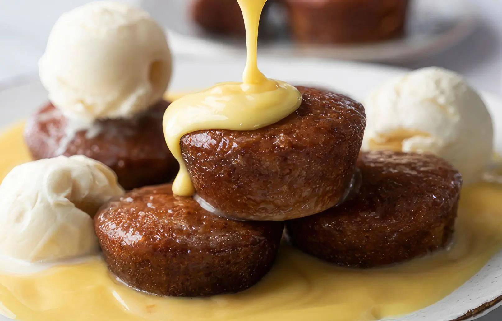 Malva Cake