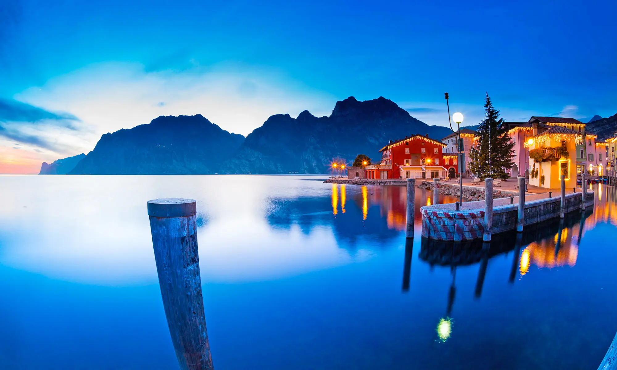Lake garda at dusk